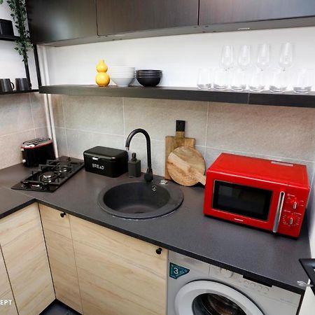 Bright & Relaxing Stay Studio Bukarest Eksteriør billede