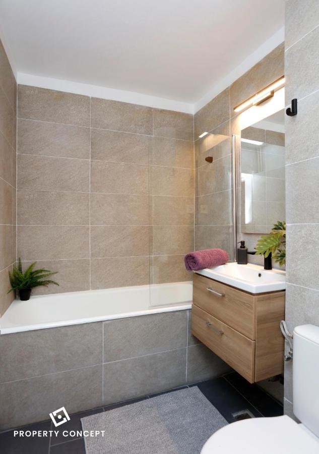 Bright & Relaxing Stay Studio Bukarest Eksteriør billede
